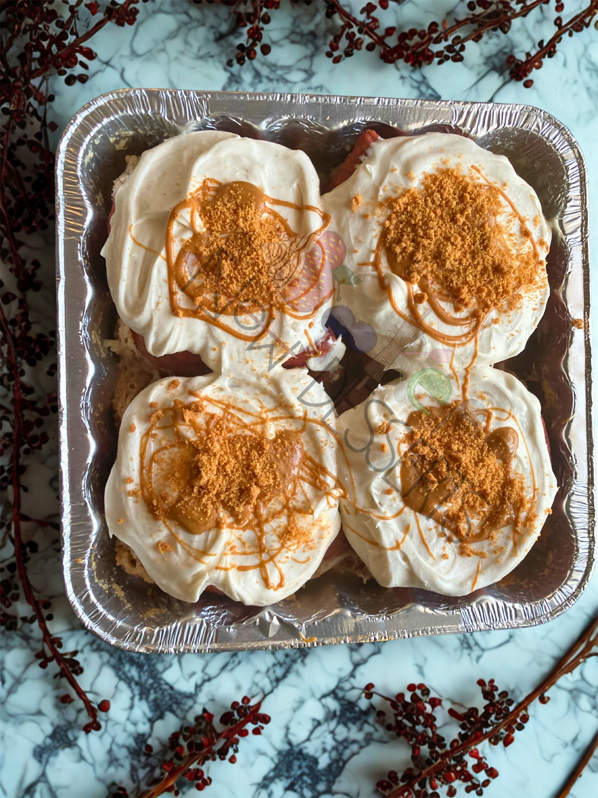 The Ruby Decadence Shannamon Roll